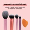 Real Techniques Makeup Brush Set with 2 Sponge Blenders, Multiuse Brushes, For Eyeshadow, Foundation, Blush, Highlighter, and Concealer, 6 Piece Makeup Brush Set