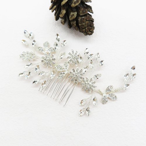 VMila Pearl Hair Comb, Pearl Flower Hair Accessories For Women Girls, Wedding Hair Accessories (Diamond Comb)