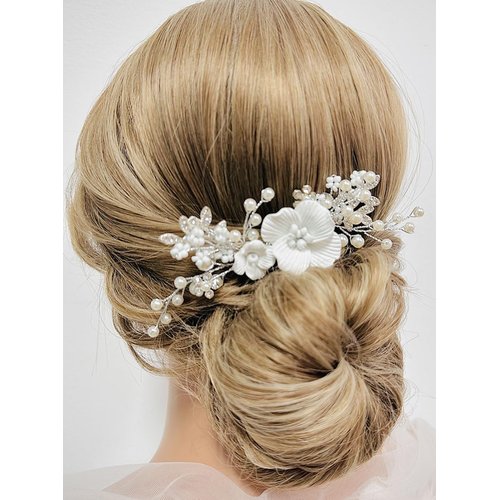 Teyglen Bride Wedding Flower Hair Comb Silver Leaf Headpiece Bridal Pearl Crystal Hair Piece Decorative Hair Accessories for Bride Dainty White Flower Side Comb for Women Girls