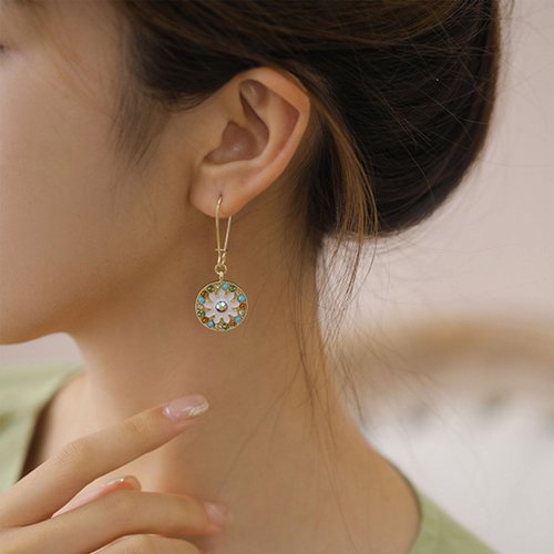 Sttiafay Vintage Round Colorful Crystal Earrings Geometric Round Drop Earrings Round Disc Flower Earrings Colorful Rhinestone Circle Earrings Jewelry for Women