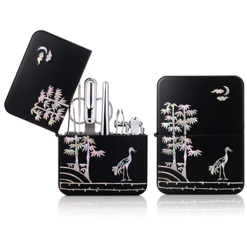World No. 1. Three Seven (777) Travel Manicure Grooming Kit Nail Clipper Set (11 PCs, TS-16000SVC), MADE IN KOREA, SINCE 1975.