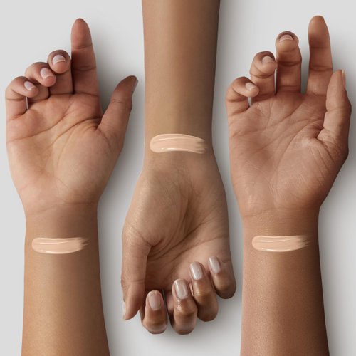 L’Oréal Paris Visible Lift Serum Absolute Foundation, Light Ivory, 1 Ounce
