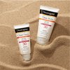 Neutrogena Clear Face Sunscreen For Acne Prone Skin, Broad Spectrum Sunblock SPF 30, Non Comedogenic, Oil Free Sunscreen for Sun Protection, 3 FL OZ