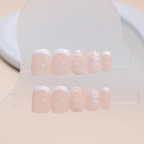 Rchovsam Press on Short Nails Square Fake Nails Short Nude Glue on Nails White Flower Stick on Nails for Women Girls 24Pcs