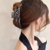 Spider Web Hair Clips Black Metal Halloween Hair Accessories for Women Girls Playful Hollow Out Spider Web Hair Claw Clips Hairpins Strong Hold Nonslip Hair Clip for Day of the Dead Decoration 1 Pcs