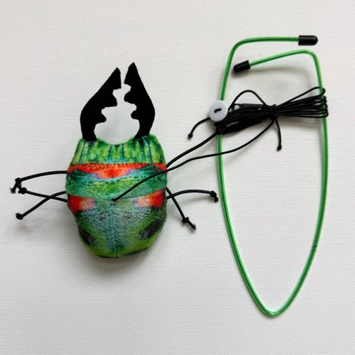 SPOT Buzzing Insect A-Door-Able Cat Toy - Hanging Bug with Touch Activated Buzzing Sound, Attaches to Any Door Frame, Engages Cats' Natural Hunting Instincts for Hours of Play - 5" Assorted Styles