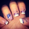 Vopintpy 4th of July Press on Nails Independence Day Fake Nails with French Tip Design Glossy Acrylic Glue on Nails Short Square Stick on Nails for Women DIY American Patriotic Manicure