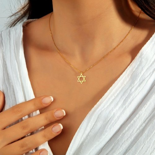 FICXOR Star of David Necklace for Women,Gold Star Necklace Dainty Gold Star of David Necklace Women 14K Gold Necklace No Tarnish Gold Necklace Gold Pendant Necklace Star Necklace Gold Jewelry Gifts