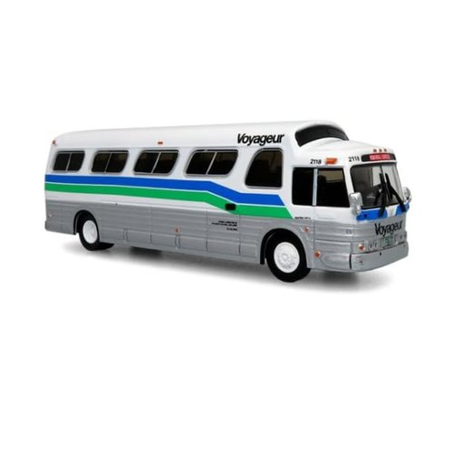 1966 GM PD4107 Buffalo Coach Bus Voyageur Colonial Destination: Montreal Express (Quebec, Canada) Vintage Bus & Motorcoach Collection 1/87 Diecast Model by Iconic Replicas 87-0287