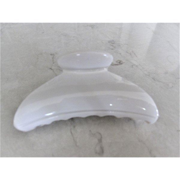Generic Basic all white hair claw clip