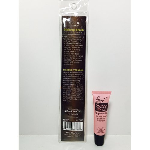 Nicka K Blending Eyeshadow Brush"Free Starry Lipgloss 10 Ml"