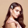Xinjoduz 2 PCS Crystal Rhinestone Hair Clips, Sparkle Flower Design Alligator Hair Barrettes Non-Slip Floral Duckbill Hairpins Bling Fancy Hair Clips for Women Girls Hair Jewelry Accessories(Silver)