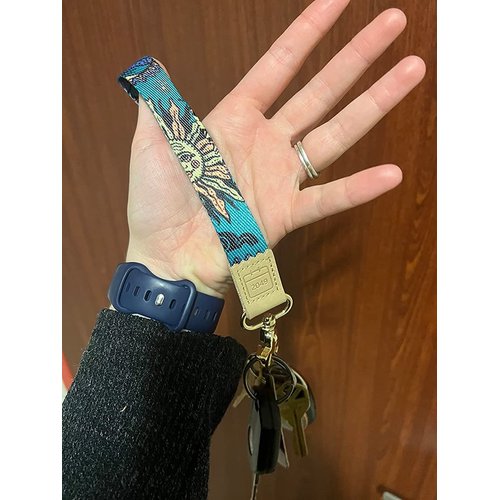 DQL wrist key lanyard, Bohemian key chain wristlet hand lanyard key wrist strap, keychain short key lanyard, car key holder for women(Cute)