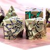 Maywin Metal DND Dice Set, 7PCS Polyhedral D&D Dice Set,Glitter Crack Dice Set for Dungeons and Dragons Role Playing Game(Antique Blue 7 Colors)