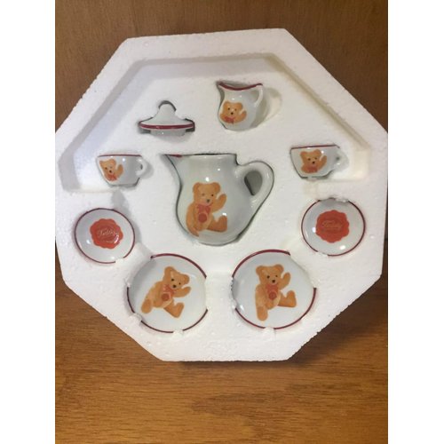 Reutter Porcelain Hermann Teddy Original Miniature Tea Set miniature aficionados, this tea set serves as a thoughtful and sophisticated gift