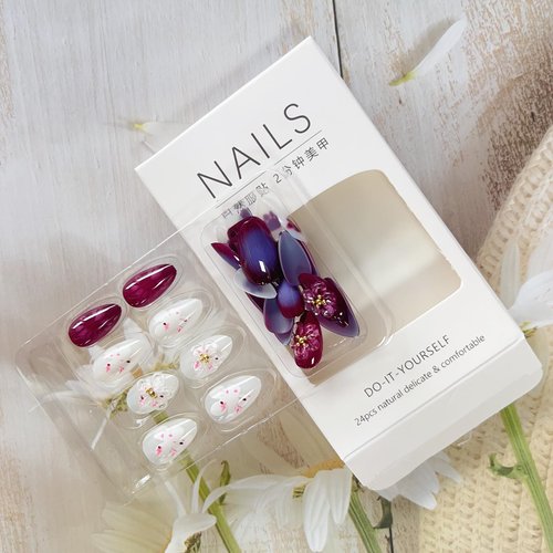 LPOODDNU 3D Handmade Press on Nails with Charms Medium Almond Fake Nails Cute Purple White Nails Press ons 3D Flowers Stick on Nails Almond Shape Acrylic Nails Pearl Nails for Women Daily Wear