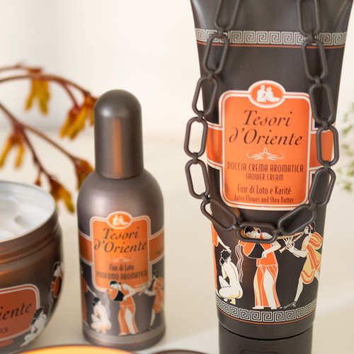 Tesori d'Oriente Shower Gel for Women & Men, Moisturizing Body Wash Shower Gel, Travel Body Wash with Essential Ingredients for Body & Skin Care-250 Ml-8.45us Fl Oz- [Italian Import ]-(Lotus Flower)