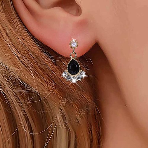 Sttiafay Vintage Black Crystal Teardrop Earrings Crystal Tassel Drop Earrings Gold Pearl Stud Earrings Black Onyx Earring Jewelry for Women