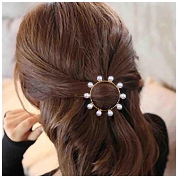 Vacaonio Boho Pearl Circle Hair Clip Barrette Open Circle Hair Barrette Pin Gold Pearl Side Clips Headwear Circle Pearl Barrette Geometric Hairclip Decorative Hair Accessories for Women and Girls
