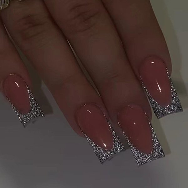 DANMANR Pink Press on Nails French False Nails Art Full Cover Acrylic Square Fake Nails for Women and Girls 24PCS
