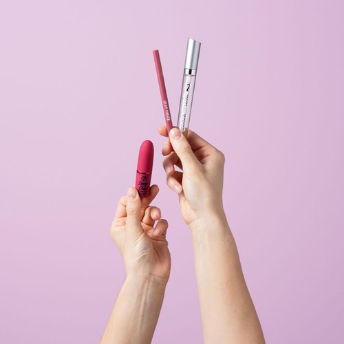 W7 Lippy Essentials - 3 Piece Set - Lipstick, Lip Liner & Gloss - Pink