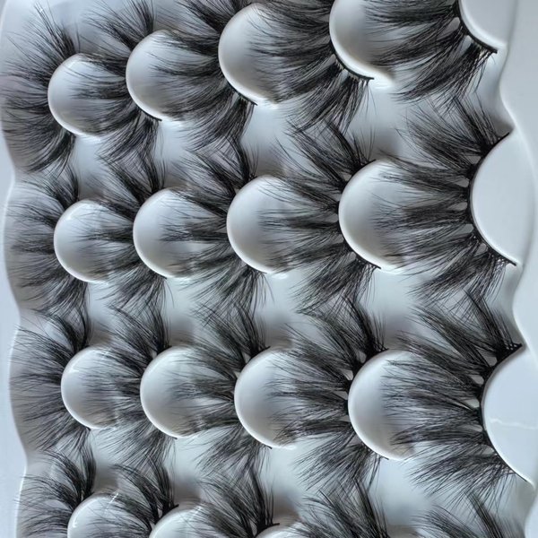 Choshim 3D Mink Eyelashes 10 Pairs 20-25MM Long Fluffy Dramatic False Eyelashes Reusable Lash Extensions for Black Women for Halloween Bold Makeup Luxurious Look