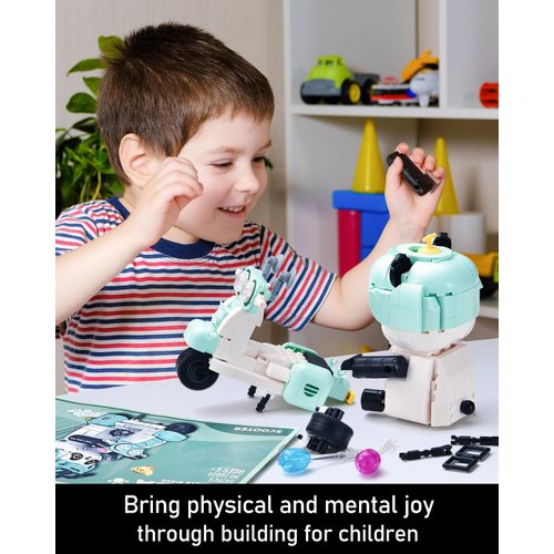 SATHIBI Cute Motorcycle Panda Building Set,Kids Mini Animals Building Blocks Toy,Adults Home Decor,Ideal Gift for Boys Girls 6+(547PCS)