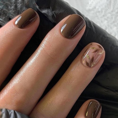 Fall Press on Nails Short Square Fake Nails Thanksgiving False Nails with Brown Gold Glitter Designs Brown Glue on Nails Autumn Stick on Nails Cute Acrylic Nails Full Cover Glossy Nude Artificial Nail