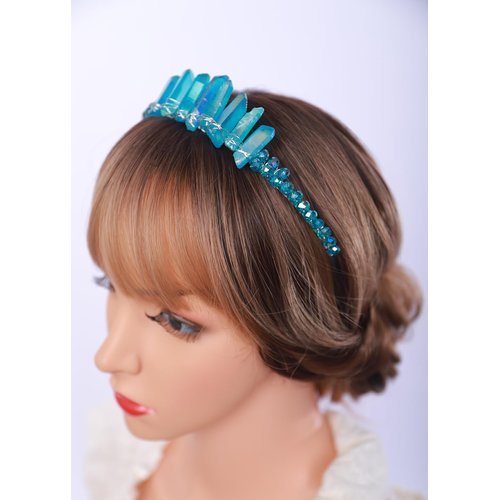 Teyglen Blue Raw Crystal Quartz Headband Clear Crystal Headband Moon Goddess Hair Band Hoop Mermaid Witch Bride Headpiece Hair Accessories for Women Girls (Blue)