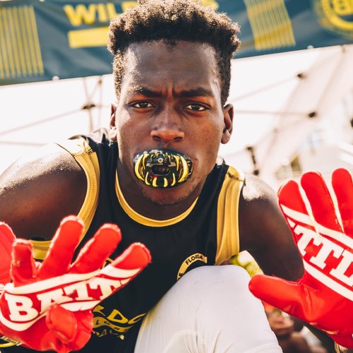 Battle Sports Chrome 3D Predator Oxygen Football Mouthguard - with a Convertible Strap, Superior Airflow & Better Performance, Maximum Protection & Breathability, Works with Braces