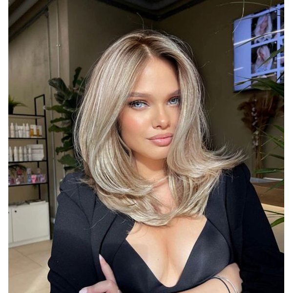 vedar Sandy Blonde Bob Wigs with Bangs, Ombre Brown Short Bob Wigs with Brown Roots, Synthetic Hair Wigs for White Women, 10 inch Natural Straight Middle Part VEDAR-253