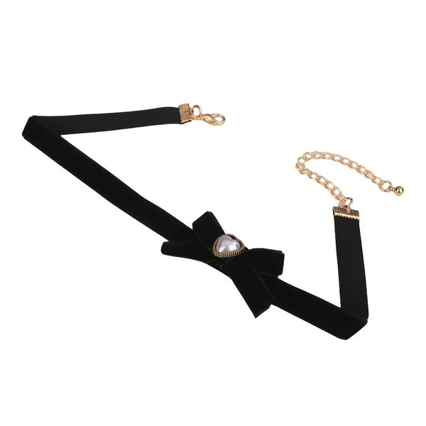 Rumtock Black Thin Velvet Chain Heart Pendant Choker Necklace for Party Jewelry Gothic Necklace (Black Heart)