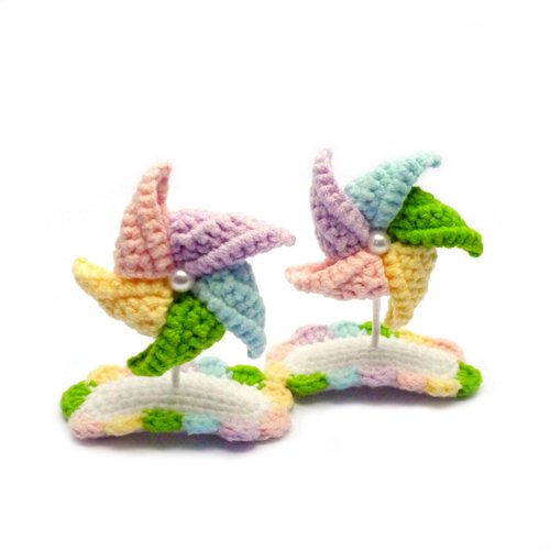 Handmade Crochet Windmill Hair Clips for Girls (2pcs)