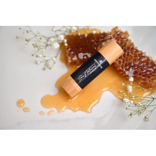 BEE NATURAL LIP BALM, made with Organic Beeswax, Shea butter & Coconut Oil, Ulta-Moisturizing, heals sore chapped lips.