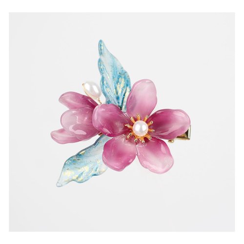 Decorative Flower Hair Barrettes for Women Elegant Hair Clips with the Appearance of Purple Magno...