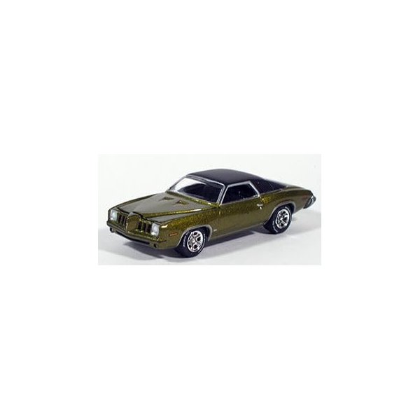 1973 Pontiac Grand Am Golden Olive Green Metallic with Black Vinyl Top Classic Gold Collection Series Limited Edition to 9478 Pieces Worldwide 1/64 Diecast Model Car Johnny Lightning JLCG026-JLSP163B