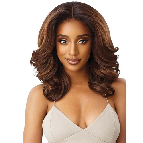 Outre LACEFRONT PERFECT HAIR LINE Glamorous Wavy Fully Hand-Tied 13”x 6” Frontal HD Baby Hair Transparent Lace Easy-to-Style Heat Friendly - JULIANNE (1B)