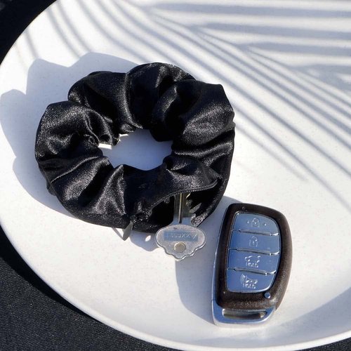 Smunchys Satin Scrunchie with Hidden Zipper Pocket, 3 Count (Assorted) - Perfect for Women with Curly, Straight, Thick, or Thin Hair, Stocking Stuffers, Holiday Gifts, Birthday Gifts, Bridal Gifts