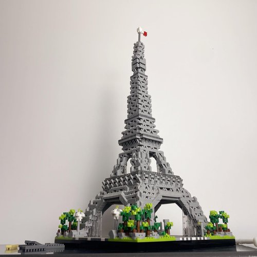 Craft Iconic French Splendour with Paris Eiffel Tower Micro Mini Building Blocks Toys: Engaging Adult Crafts