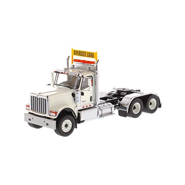 International HX520 Day Cab Tandem Tractor White 1/50 Diecast Model by Diecast Masters 71001