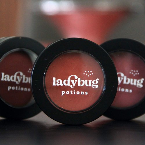 Ladybug Potions - Clean Beauty Natural Multitasking Cream Blush With A Velvety Feel That Creates A Natural-Looking Flush With Botanical Extracts (Coral Mist)