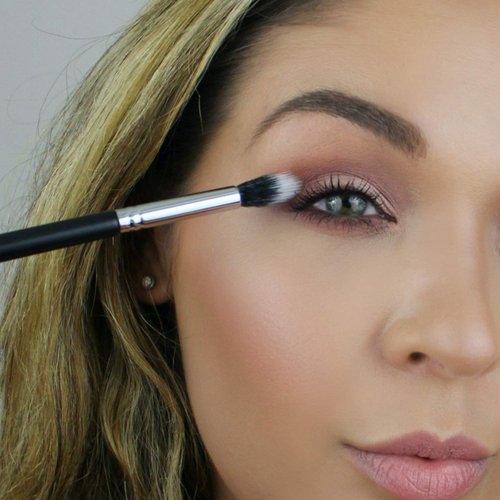 Eyeshadow Blending Crease Makeup Brush - Beauty Junkees Duo Fiber Synthetic Make Up Brushes, Blend Diffuse Cream Powder Eye Shadow, Undereye Concealer, Color Correcting Cosmetics, Vegan Cruelty Free