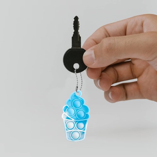 30pcs Christmas Mini Pop Keychain Fidget Toys, Christmas Day Gifts for Kids Mini Pop Bubble Christmas ,Party Favors Silicone Fidget Keychain Fidget Toy