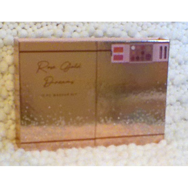 Profusion Rose Gold Dreams 15 Piece Makeup Set
