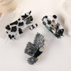 Novelty Panda Claw Clip,Acrylic Claw Clip for Women,Funny Hair Clip,Fashion Claw Clip