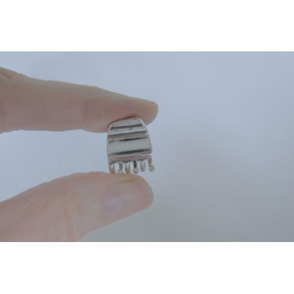 Generic Tiny mini shiny silver tone metal hair claw clip (Clip quantity: 1 clip)