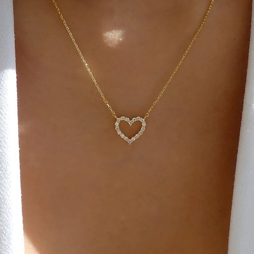 TseanYi Crystal Heart Necklace Gold Cz Heart Pendant Necklace Boho Love Heart Necklace Sparkling Crystal Heart Choker Necklace Crystal Love Pendant Necklace Chain