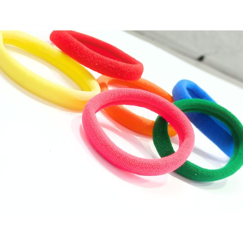 Hair Ties for Women, Multicolour Elastic Hair Tie No Damage for Thick Hair, Seamless Thick Hair Bands, Soft Ponytail Holders Hair Accessories for Women Pack of 6. (multicolor)