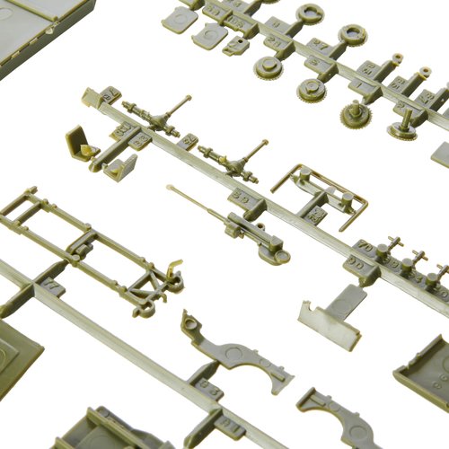 Airfix Vintage Classics Buffalo & Willys MB Jeep 1:76 WWII Military Landing Vehicle Plastic Model Kit A02302V