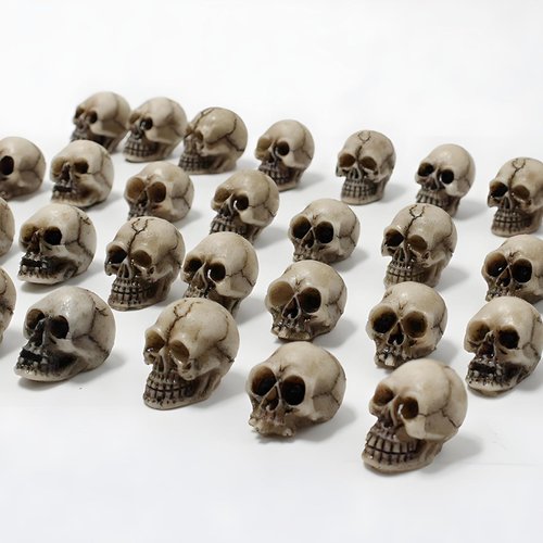 Ykybhx 60PCS Mini Skull Heads Halloween Decorations,Realistic Skulls Ornamets,Miniature Human Skulls for Bar Home Table Decoration Haunted House Day of The Dead Decor DIY Crafts Props Party B